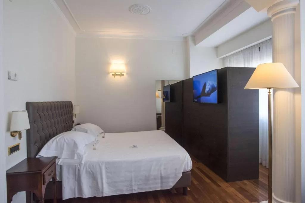 Hotel Plaza Pescara Kültér fotó