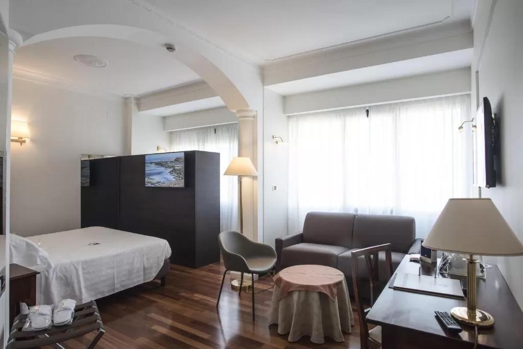 Hotel Plaza Pescara Kültér fotó
