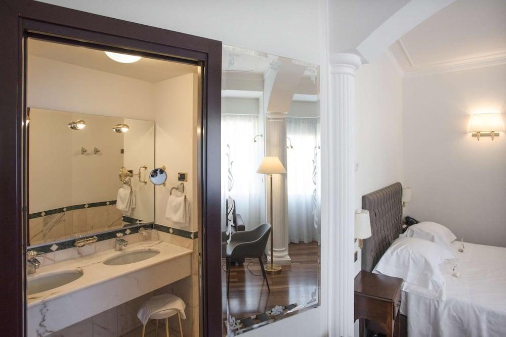Hotel Plaza Pescara Kültér fotó