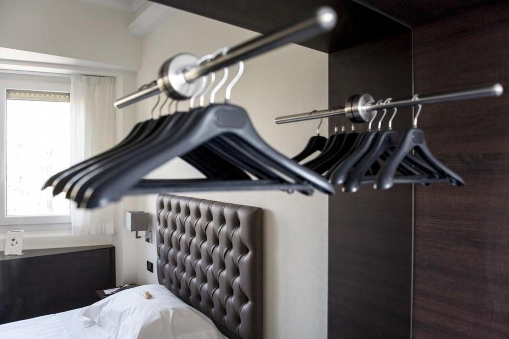 Hotel Plaza Pescara Kültér fotó